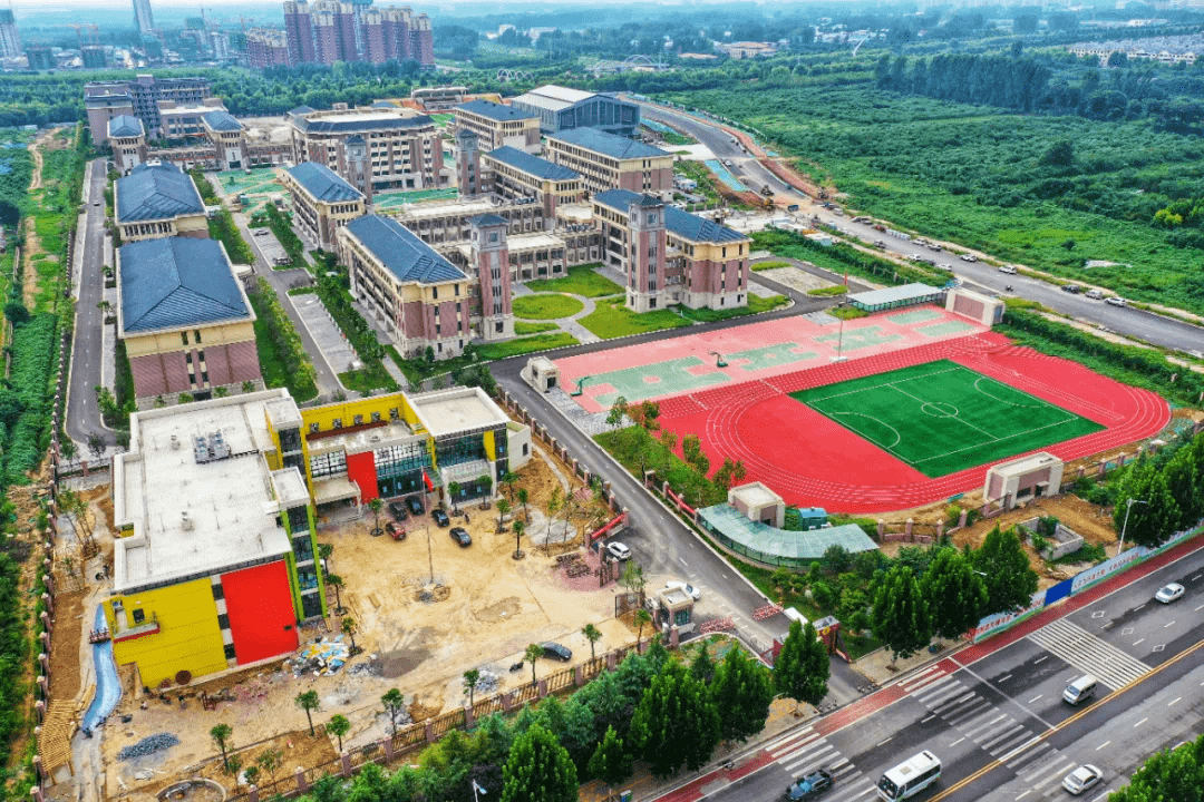 許昌示范區中學游泳館